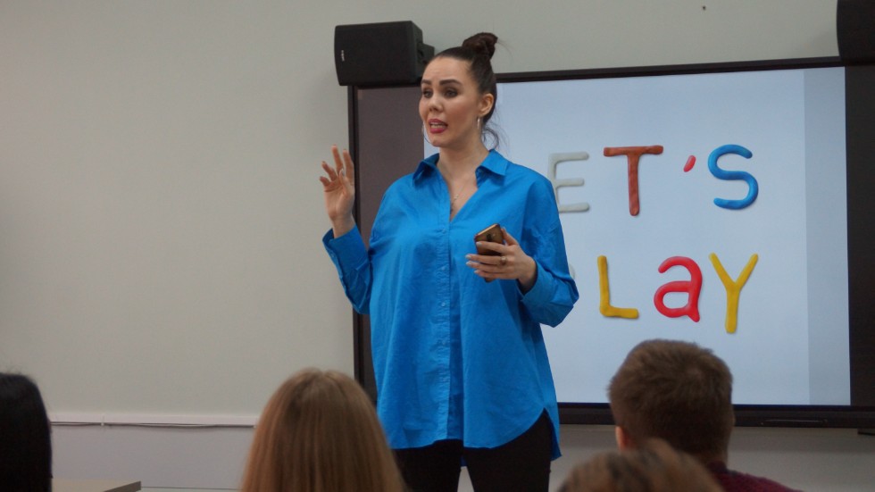 ����� ������ � ������ ���� '����� - ����������� - �����'