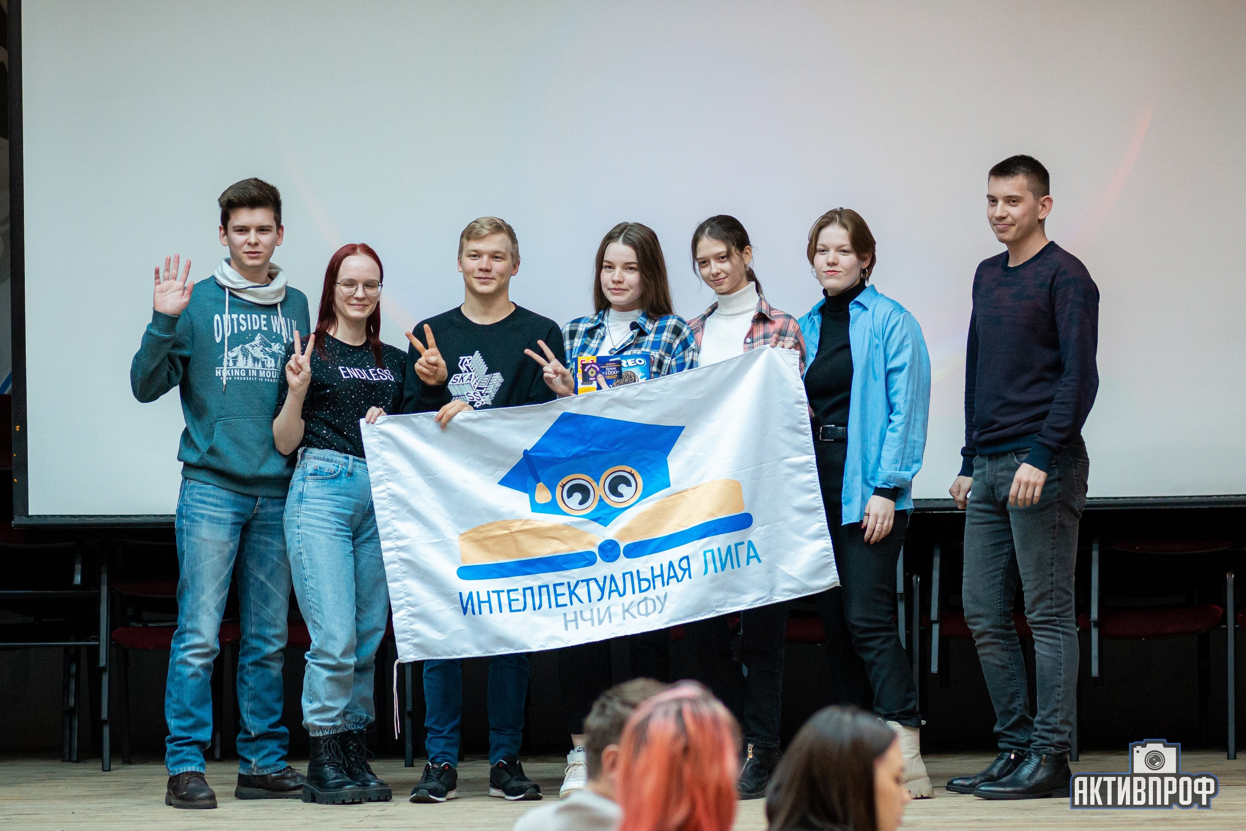 V ���������������� ���� 15 ������