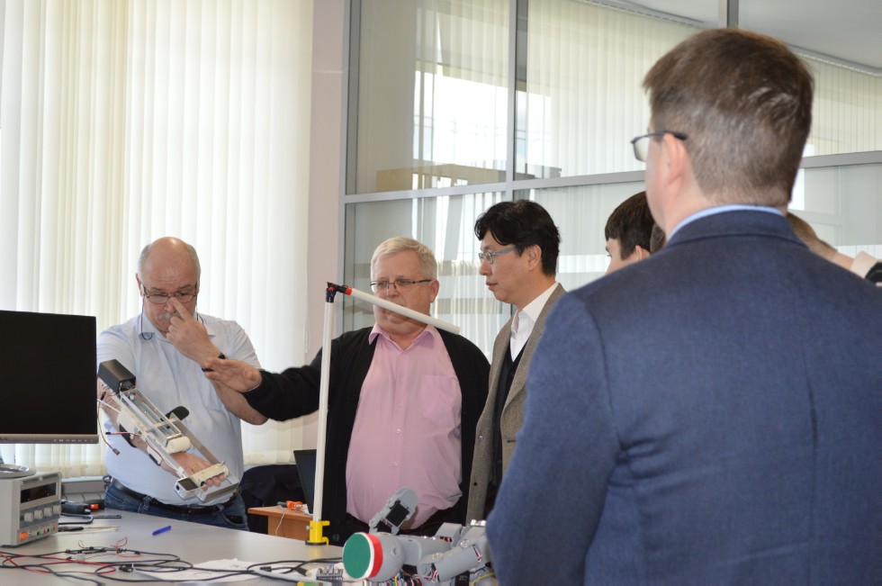 ����� ��������� �������������� LG TCM (Technology Center Moscow) � ���������� ��������