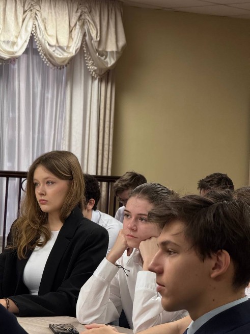 Как это - учиться на организатора работы с молодежью? Как это - учиться на организатора работы с молодежью?