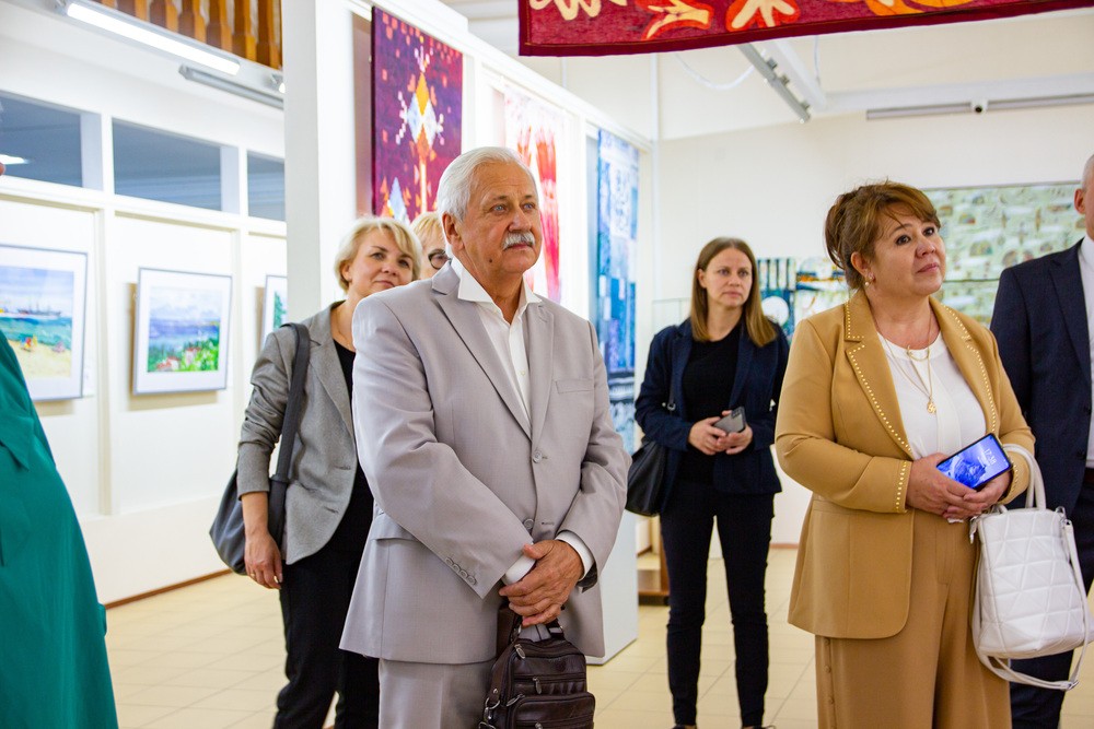 IX ������������ ������: ����� (����)