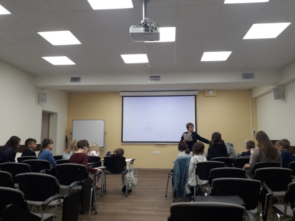 В детском театре КФУ 'Радуга' начались репетиции новогоднего спектакля о Буратино В детском театре КФУ 'Радуга' начались репетиции новогоднего спектакля о Буратино