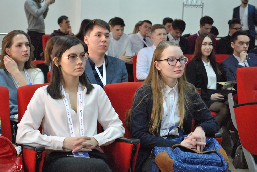 В КФУ стартовала IV Международная научная молодежная конференция В КФУ стартовала IV Международная научная молодежная конференция