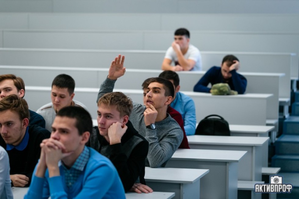 Представитель австрийского института в Набережночелнинском институте КФУ Представитель австрийского института в Набережночелнинском институте КФУ