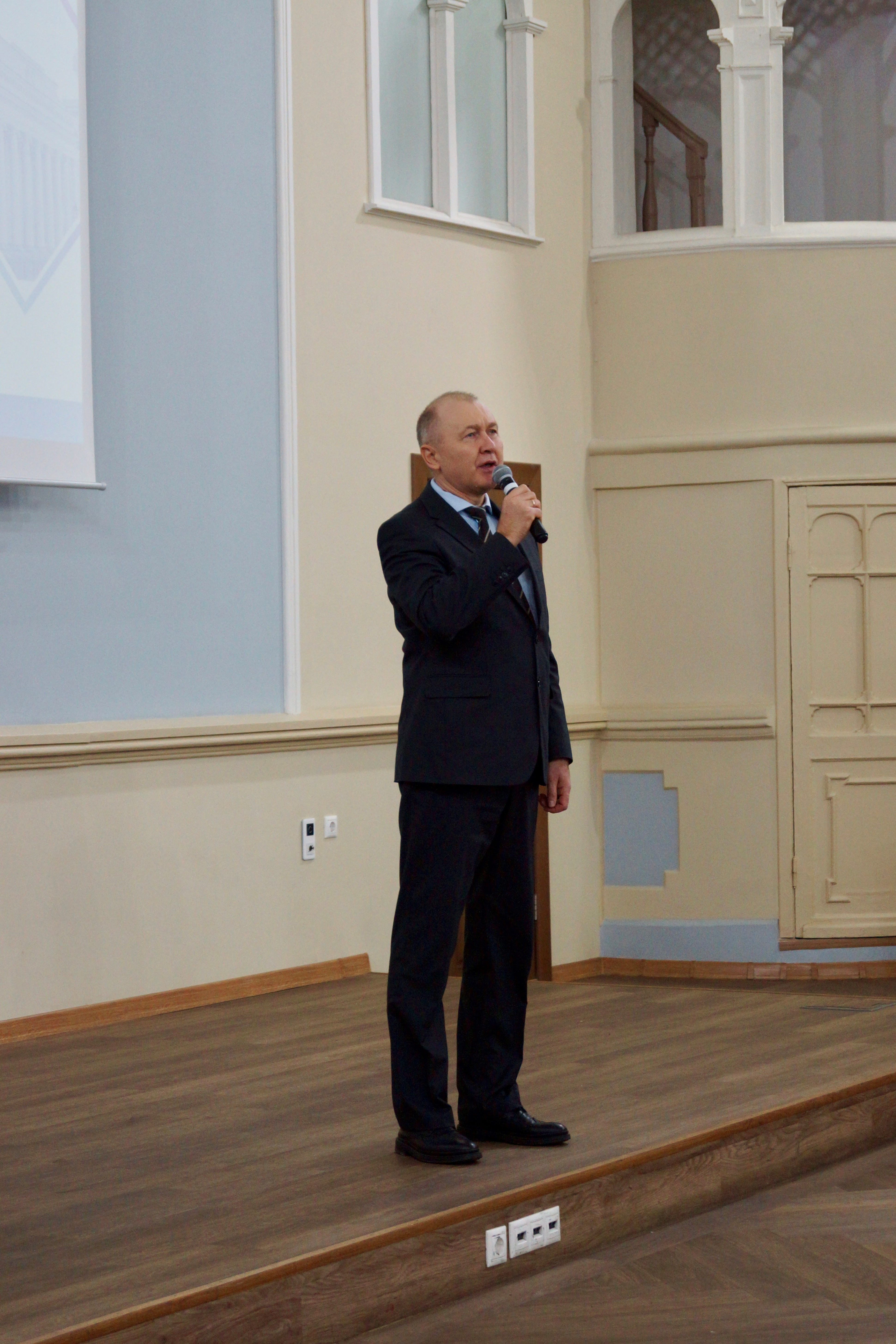 Праздничное мероприятие для студентов 1 курса Праздничное мероприятие для студентов 1 курса