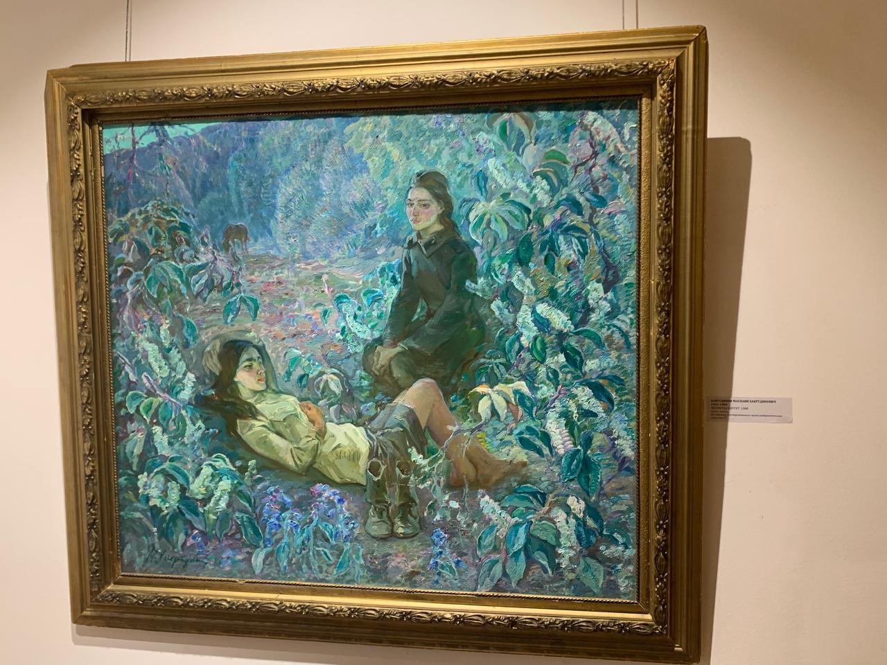 В национальной художественной галерее 'Хазинэ' открылась выставка к 80-летию Дня Победы В национальной художественной галерее 'Хазинэ' открылась выставка к 80-летию Дня Победы