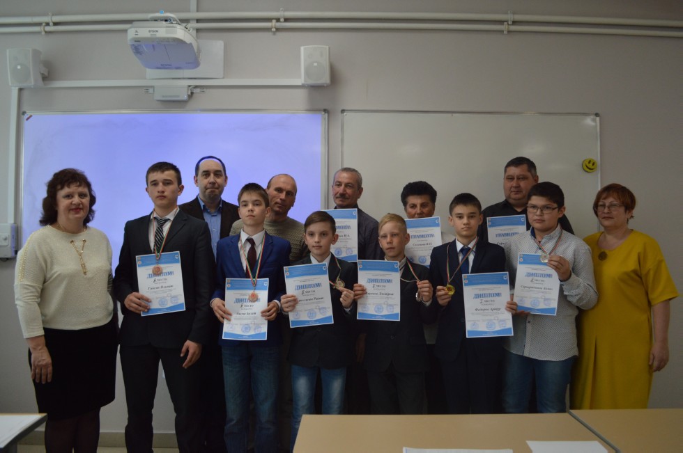 ����� ��������� ���� ������������� 