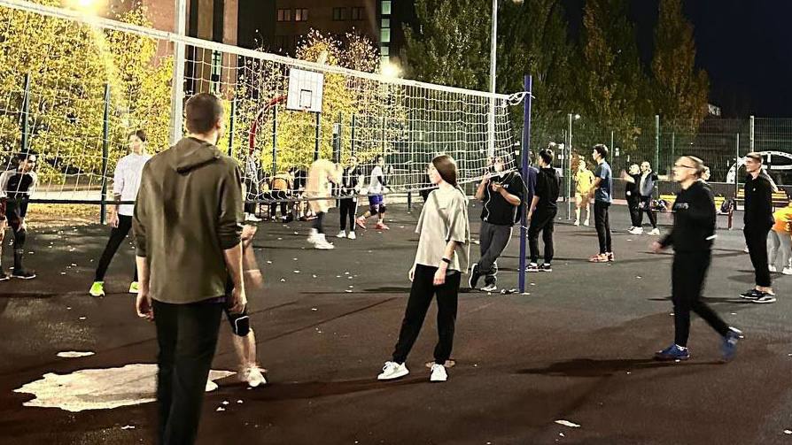 ��������