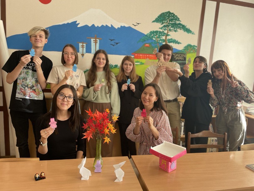 Клубы японского центра Клубы японского центра