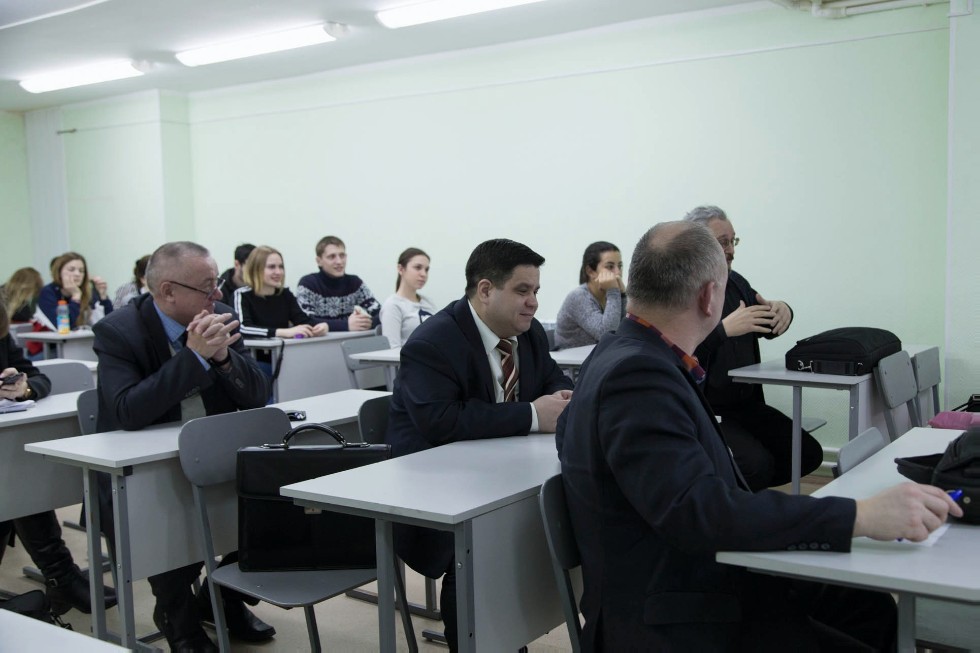 Доктор философии Оксфордского университета в Набережночелнинском институте КФУ Доктор философии Оксфордского университета в Набережночелнинском институте КФУ