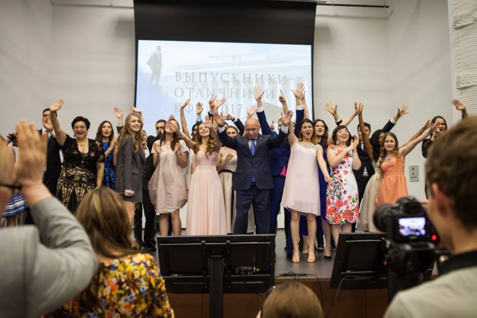 Graduates of  Elabuga Institute of KFU: 