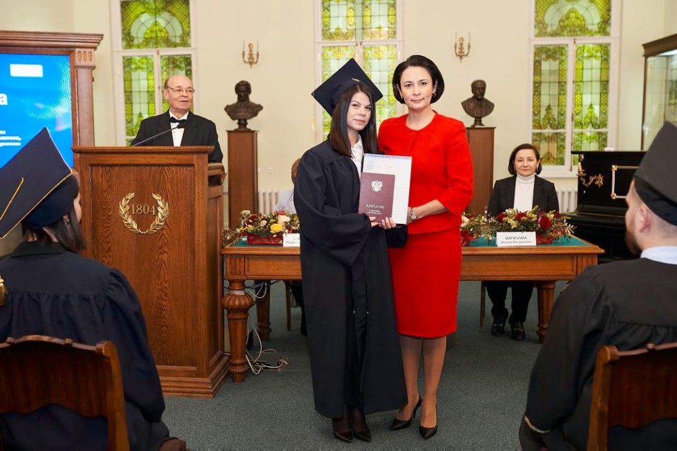 AWARD OF DIPLOMAS TO GRADUATES OF MASTER'S PROGRAMS