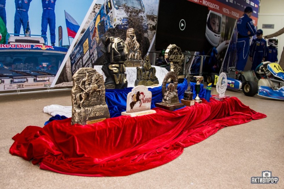 В Набережночелнинском институте КФУ состоялось открытие Фестиваля 'Ночь науки' В Набережночелнинском институте КФУ состоялось открытие Фестиваля 'Ночь науки'