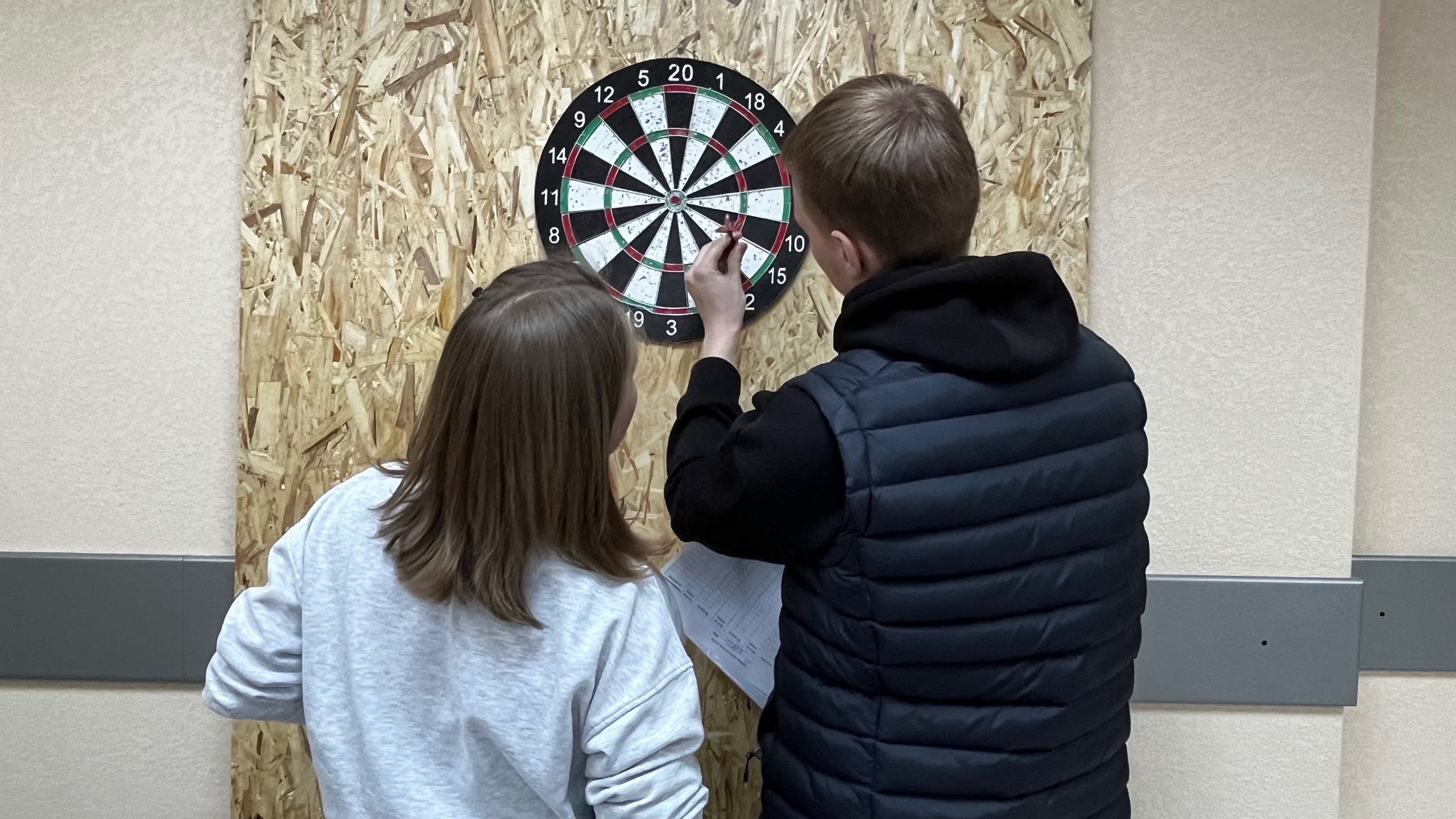 Турнир по дартсу в Деревне Универсиады Турнир по дартсу в Деревне Универсиады