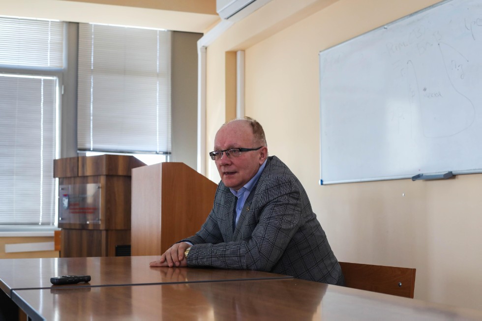 �������� ��������� ���������-����������� ���� � �������� ������������ ������ ���������� �������� ���������� � ����������� ������� � ����������� ���������