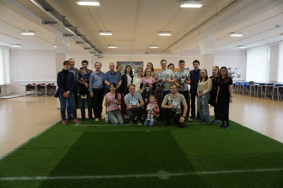 KFU hosted the first robofootball match held in Kazan ,LIRS, ITIS, robofootball, antropomorphic robot, robotics