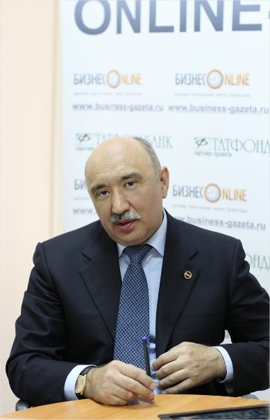 �����-����.