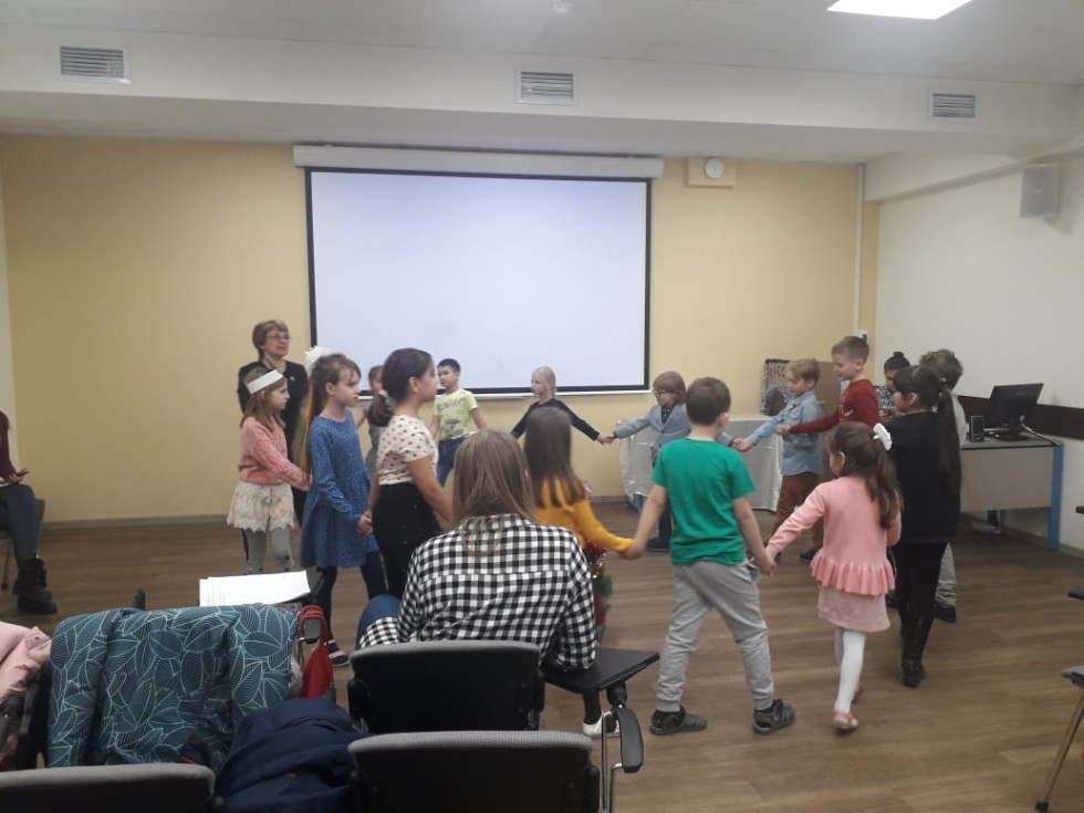 Детский театр КФУ 'Радуга' готовится к новой премьере Детский театр КФУ 'Радуга' готовится к новой премьере