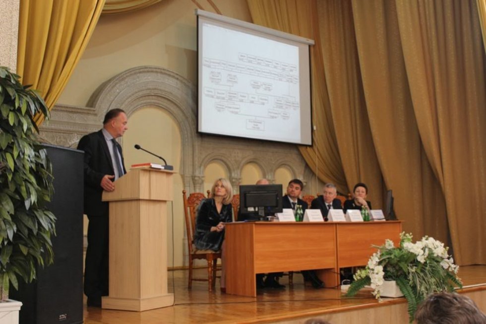 VII ������������� ����������� ������ �������� � �������