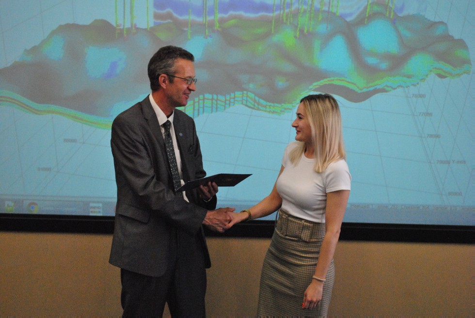 ������ ���������� ��� ��������������� ������� �� ������ ����������� ������������ �������