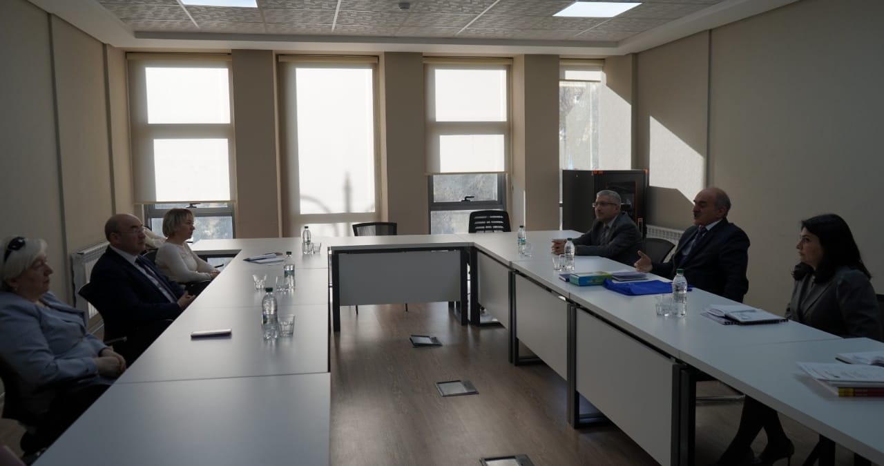 В г. Баку Азербайджанской Республики на базе Постоянного представительства Республики Татарстан в Азербайджанской Республике состоялось открытие образовательно-культурного центра НОЦ 'Институт Каюма Насыри' В г. Баку Азербайджанской Республики на базе Постоянного представительства Республики Татарстан в Азербайджанской Республике состоялось открытие образовательно-культурного центра НОЦ 'Институт Каюма Насыри'