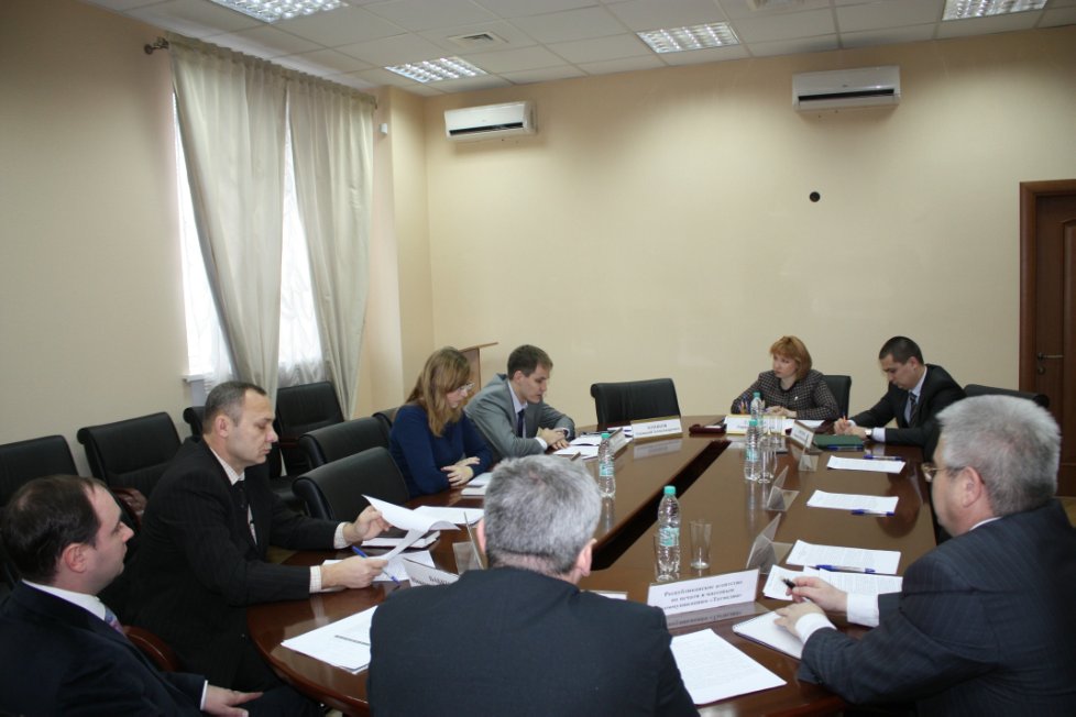 Конфликтологи КФУ совместно с Министром юстиции РТ подвели итоги работы по популяризации альтернативной процедуры урегулирования конфликтов на очередном заседании Совета по координации деятельности медиаторов в РТ Конфликтологи КФУ совместно с Министром юстиции РТ подвели итоги работы по популяризации альтернативной процедуры урегулирования конфликтов на очередном заседании Совета по координации деятельности медиаторов в РТ