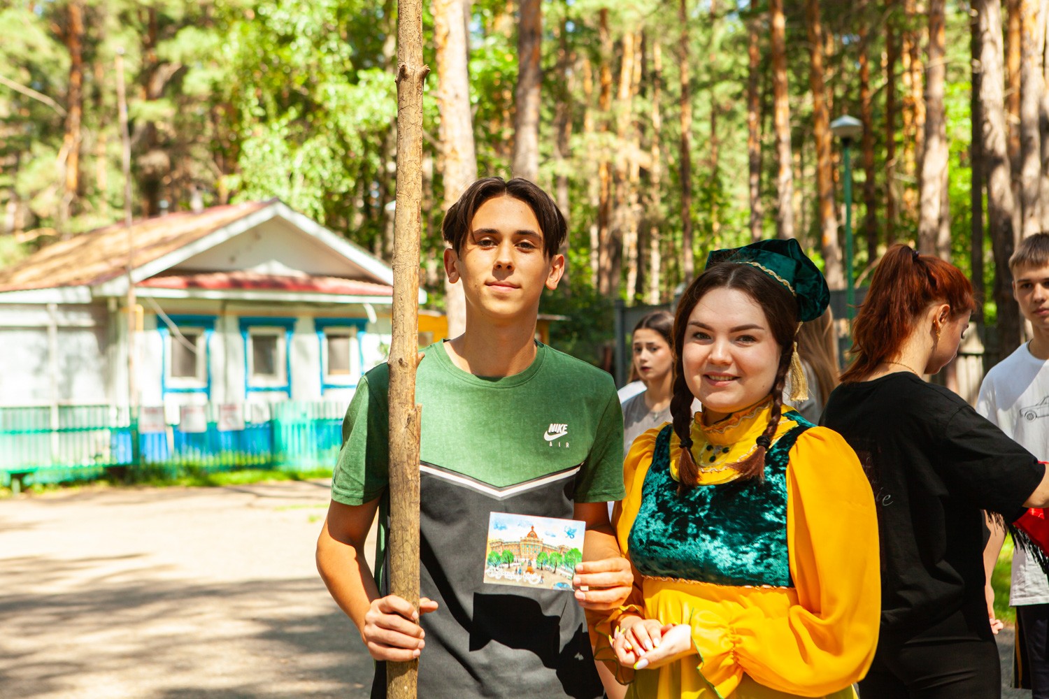 'Сабантуй' в 'Буревестнике': школьники из ЛНР познакомились с традициями Татарстана 'Сабантуй' в 'Буревестнике': школьники из ЛНР познакомились с традициями Татарстана