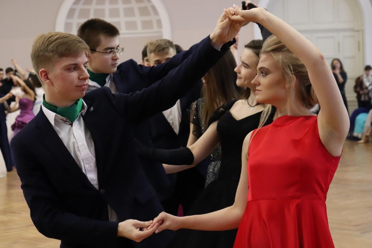 �������� ������� ������� � �������� ����.