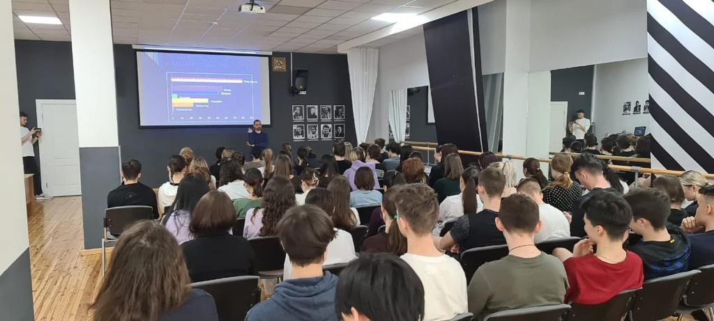 ������ � ������������ �������� �����������