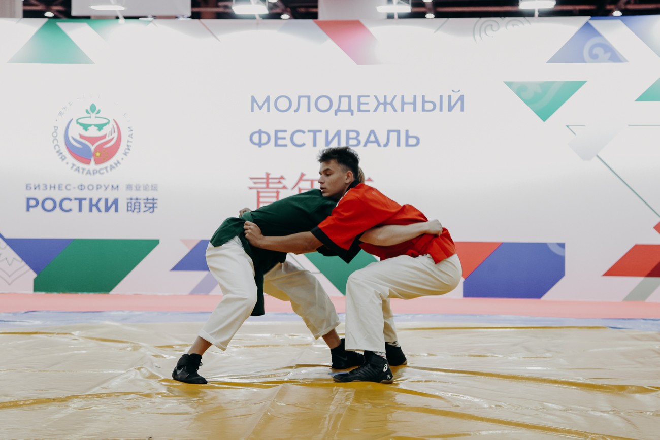 ��� ��������� ������� � ������ '������: ������ � ����� ? �������������� ��������������'.