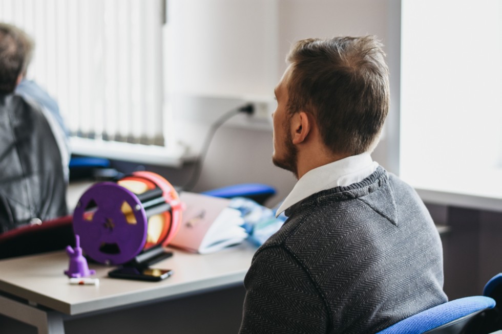 ����� ��������� ���� ������������� 