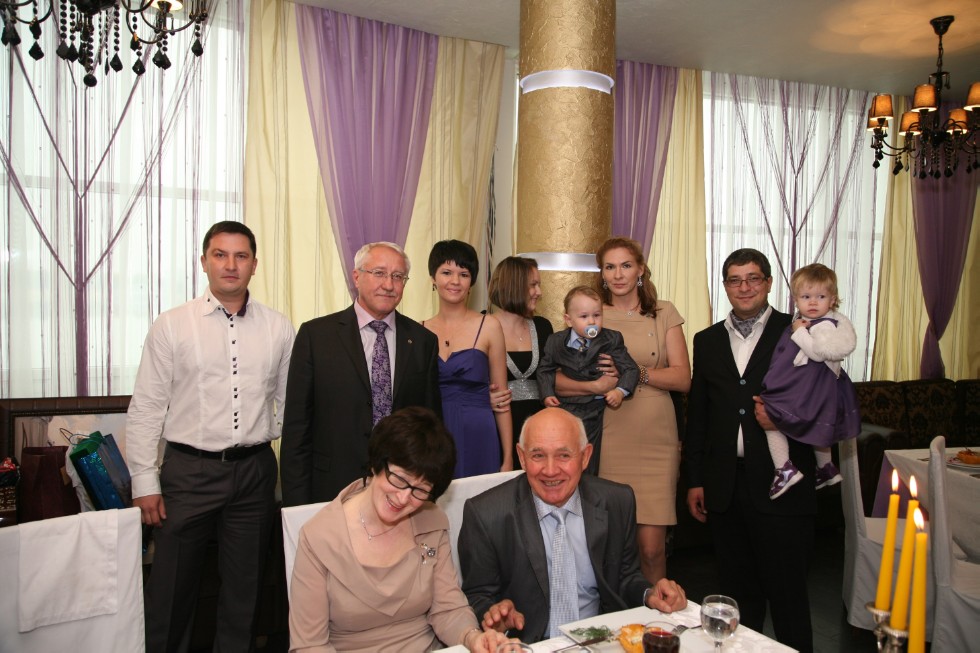 ����������� �.�. - 70 ���!