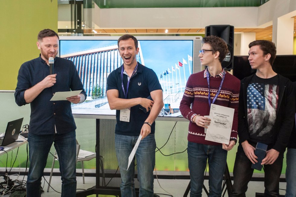 Первокурсники Высшей школы ИТИС КФУ стали одними из победителей Хакатона по нейроинтерфейсам и нейросетям Heurohack 3.0! Первокурсники Высшей школы ИТИС КФУ стали одними из победителей Хакатона по нейроинтерфейсам и нейросетям Heurohack 3.0!