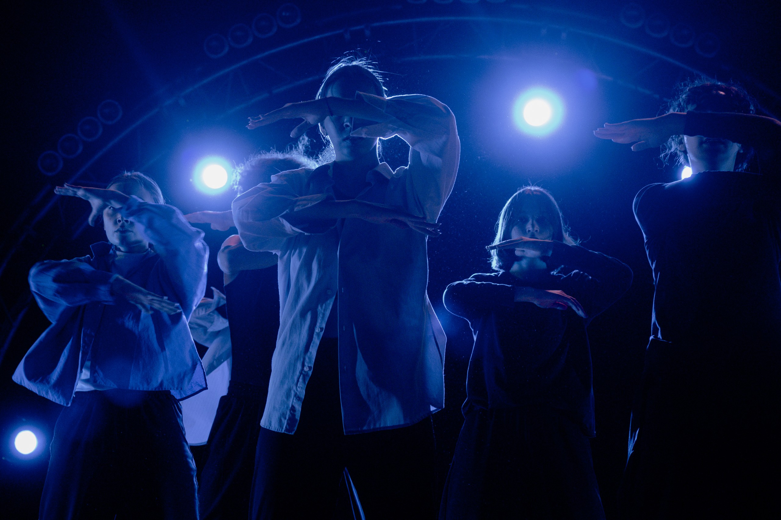 Алиса в космической стране Алиса в космической стране