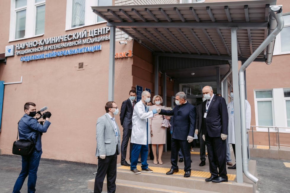 Center for Precision and Regenerative Medicine toured by President of Tatarstan Rustam Minnikhanov ,President of Tatarstan, RCCPRM, IFMB