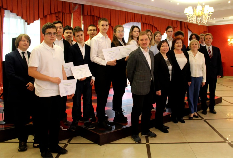 � ����� ����� �.�. ������������ ��� ������ ��������� ����������� ����������� � �������� ���������� ��������