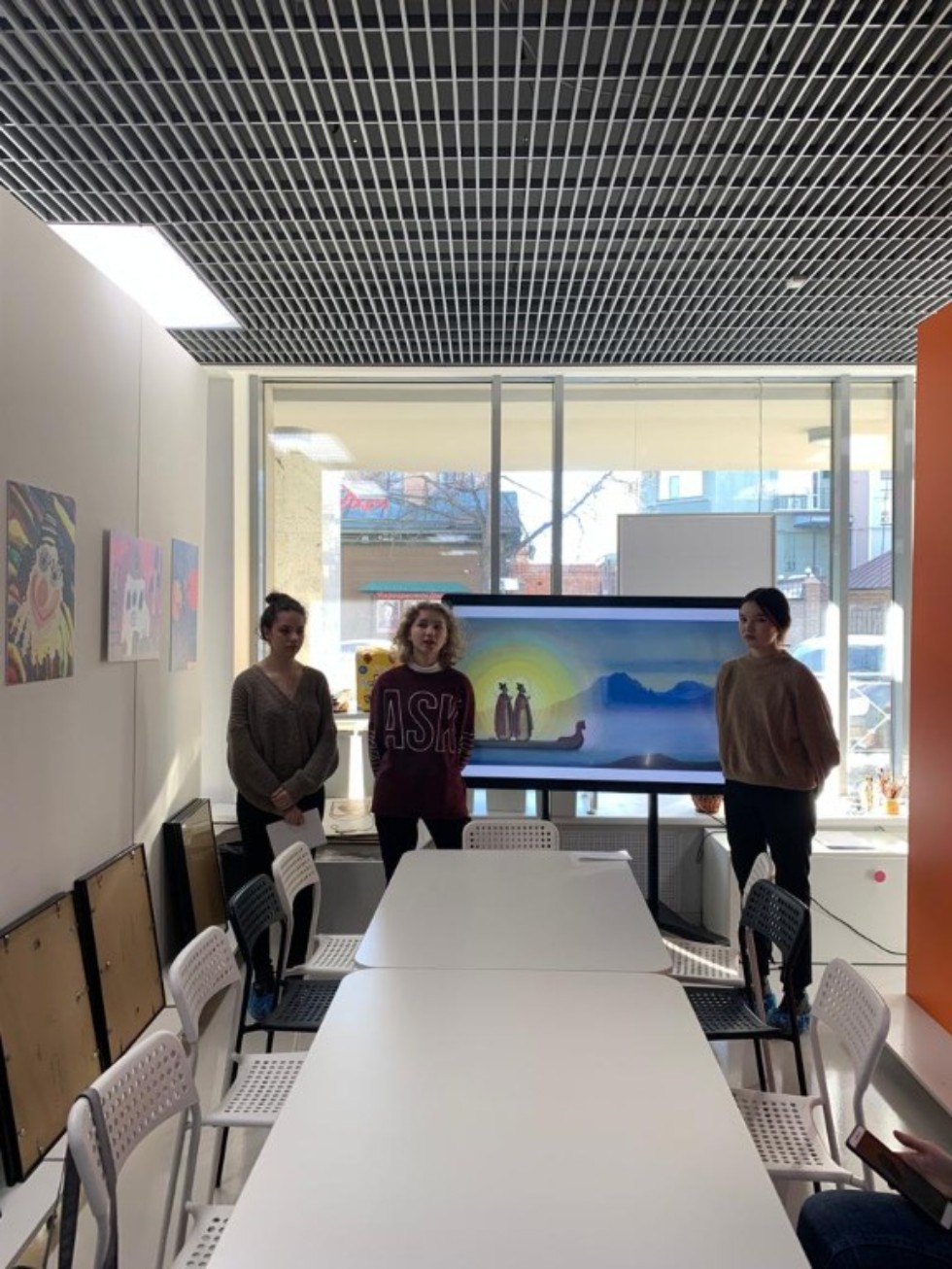 Филологи-первокурсники провели экскурсии на английском и испанском языках в Государственном музее изобразительных искусств РТ Филологи-первокурсники провели экскурсии на английском и испанском языках в Государственном музее изобразительных искусств РТ