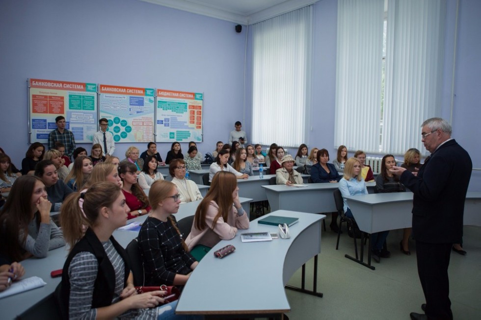 Вячеслав Головко: 'Имя Цветаевой нужно защищать...' Вячеслав Головко: 'Имя Цветаевой нужно защищать...'