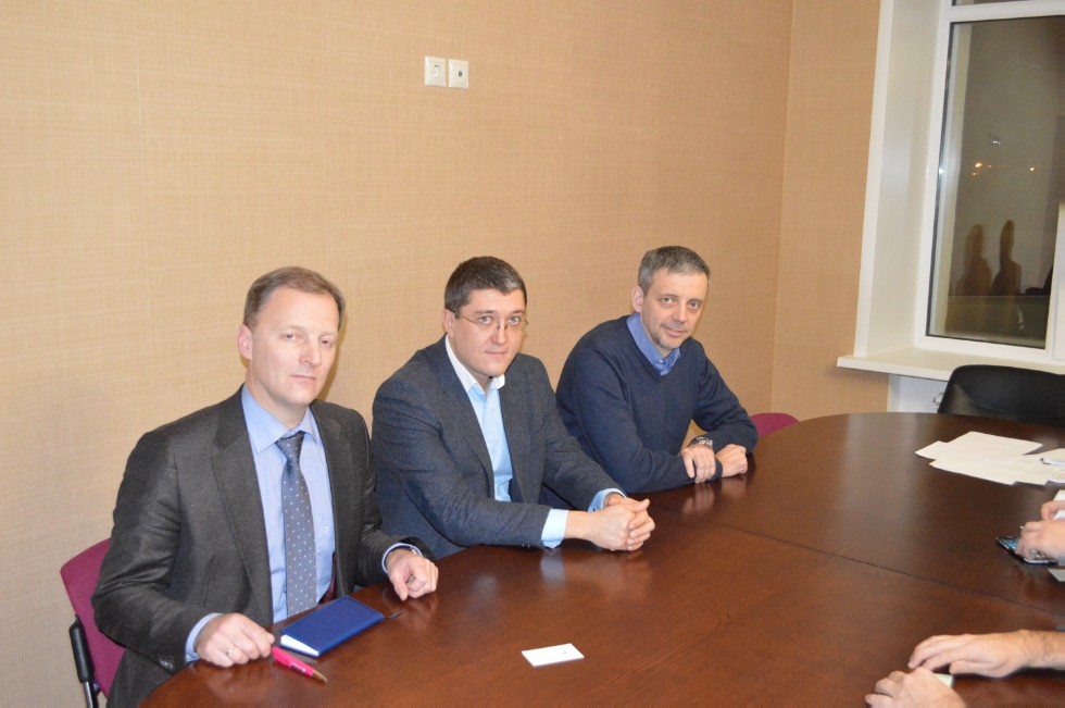 ������� � ��������������� Elsevier