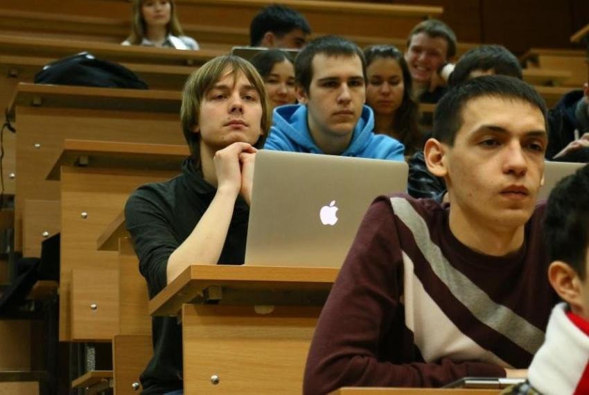 KFU Opens Outsourcing Lab