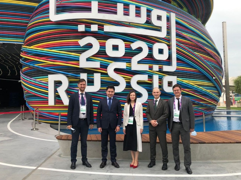 Михаил Абрамский принял участие в визите на 'ЭКСПО-2020' в городе Дубай в составе делегации КФУ Михаил Абрамский принял участие в визите на 'ЭКСПО-2020' в городе Дубай в составе делегации КФУ