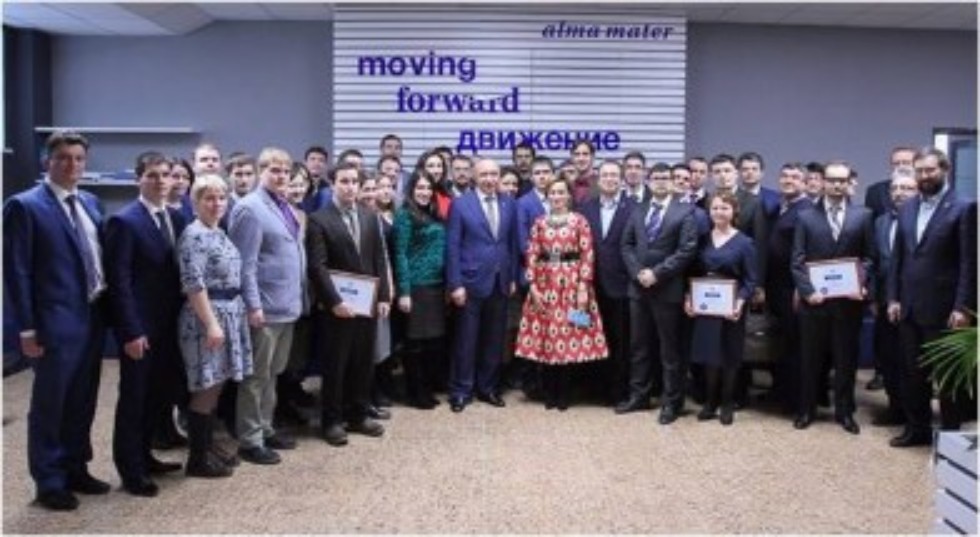 ������ � ��������������� �������� ������ ���� checkpoint