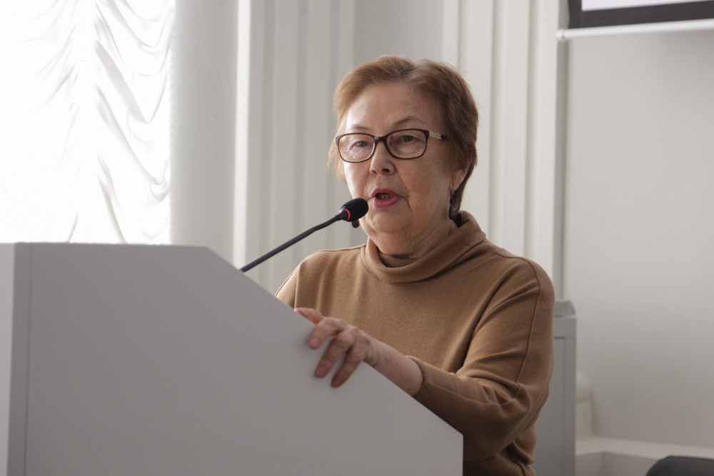 Конкурс на лучшую научно-исследовательскую работу студентов ЕИ КФУ Конкурс на лучшую научно-исследовательскую работу студентов ЕИ КФУ