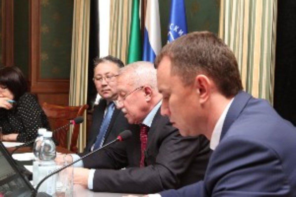 G-10 - ����������� ����������������� ��������