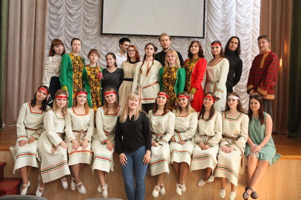 Погружение в мир русской национальной культуры и истории Погружение в мир русской национальной культуры и истории