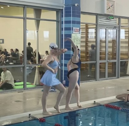 Предновогодний турнир по синхронному плаванию среди студентов третьекурсников ИФМиБ Предновогодний турнир по синхронному плаванию среди студентов третьекурсников ИФМиБ