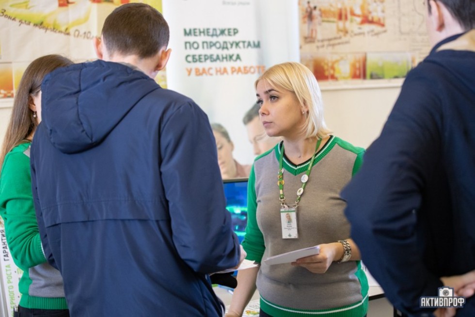 ��� ��� � 