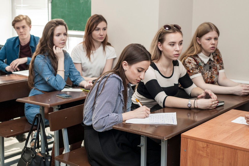 ����� ������������ ������-������������ ����������� �� ������� ��������������