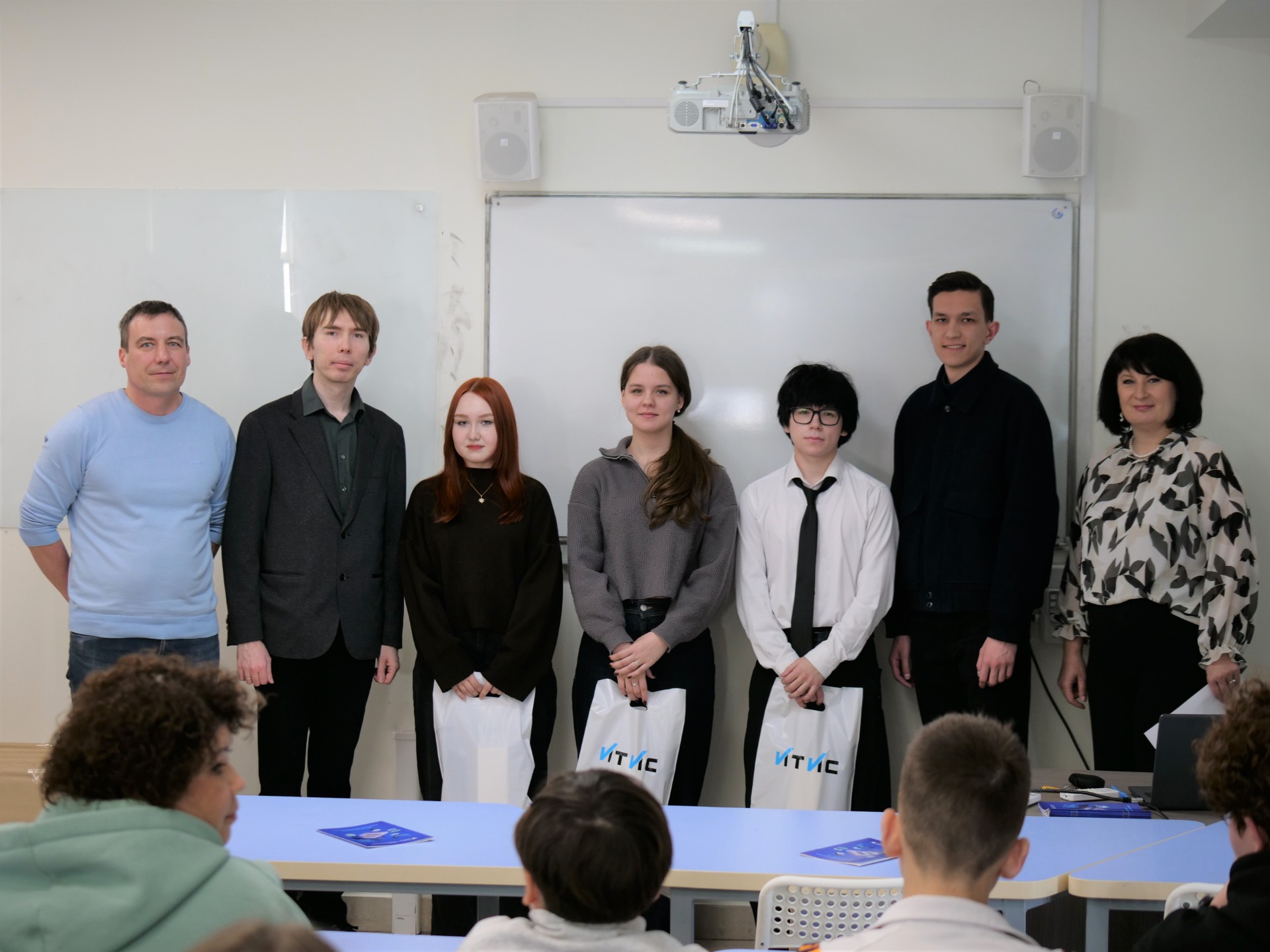 � ���� ��������� ������ ������ '��������� ������������ �������� ��-������' � ������ �������� ������� ������������ '�����������. ������'