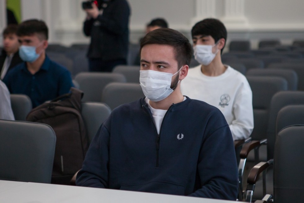 ����������� ������ ���������� ���������� � �. ������ �������� ������� ���������� �� ���������� ����������� ���������